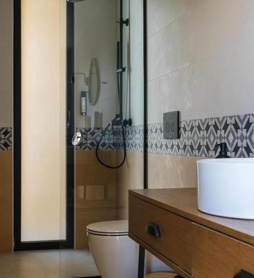 سوییت لوکس, Marea Luxury Suites