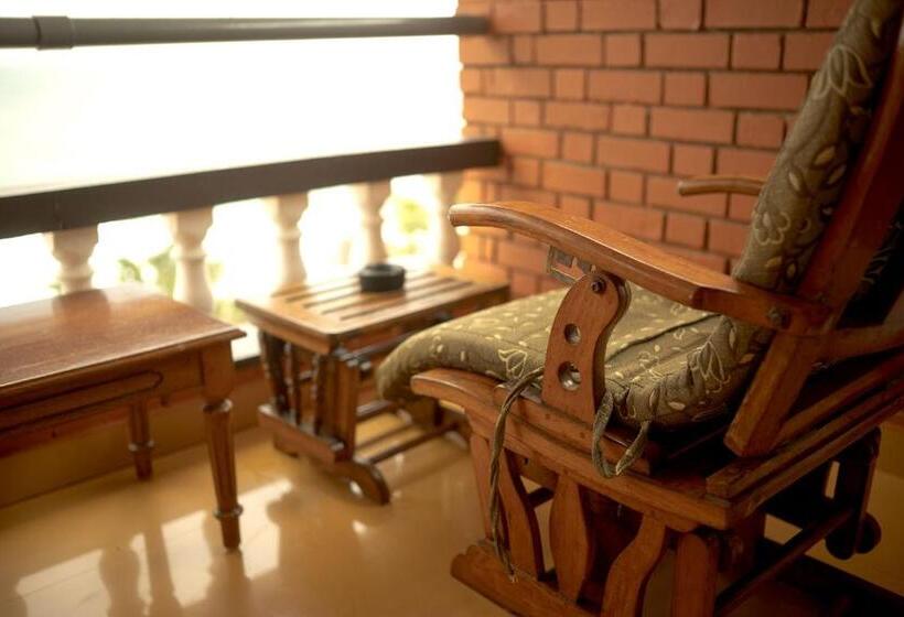 舒适型单人间, Vijaya Varma Beach Resort