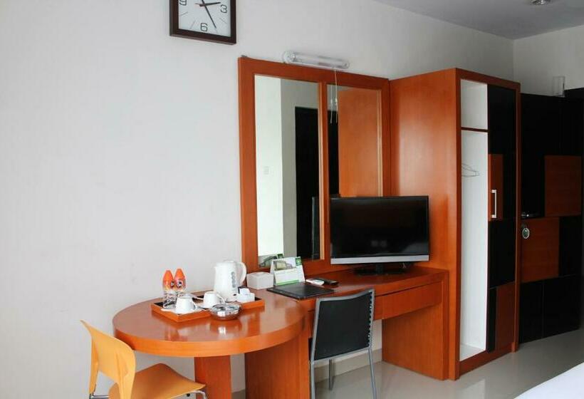 Номер Deluxe, Grand Karawang Indah