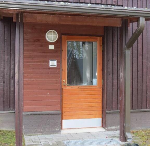 스탠다드 싱글 룸, Honkiniemi