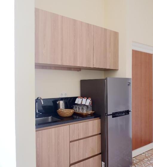 Семейный Номер, Ocean View Residence