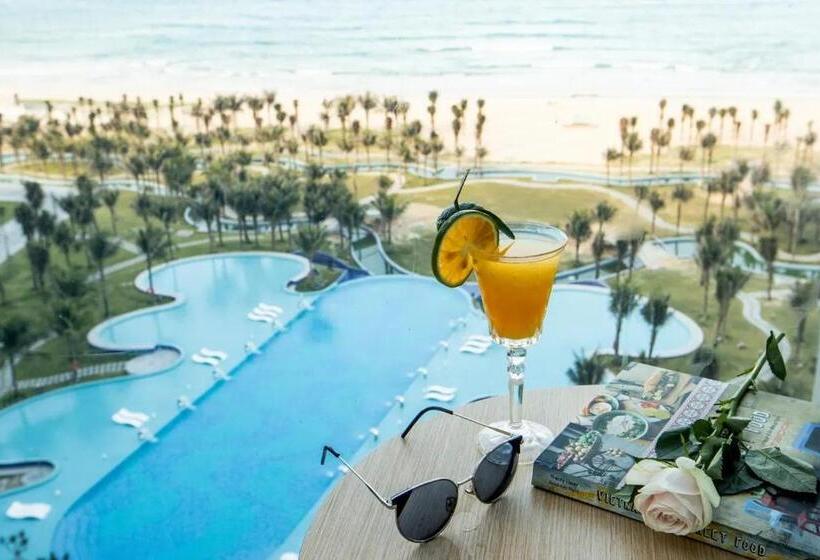 اتاق استاندارد با تخت بزرگ, The Arena Cam Ranh Resort