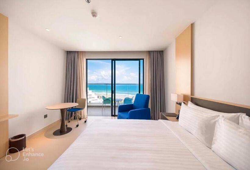 اتاق استاندارد با چشم‌انداز باغ, The Arena Cam Ranh Resort