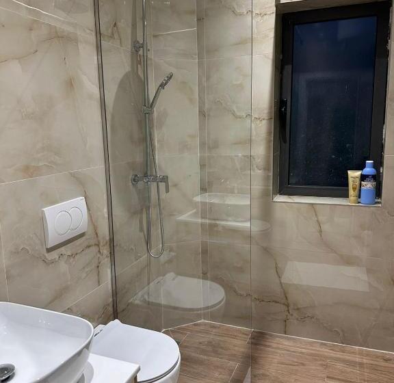استودیوی سوپریور, Home To Go Studio Apartament