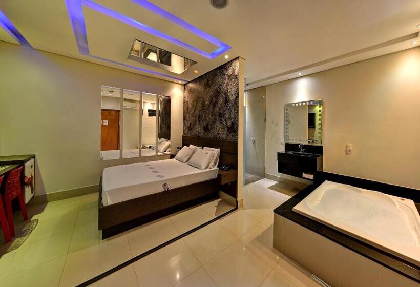 带按摩浴盆的套房, Motel Deslize 5