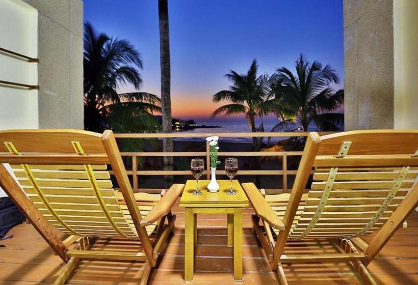 اتاق لوکس با چشم‌انداز دریا, Pleasant View Resort