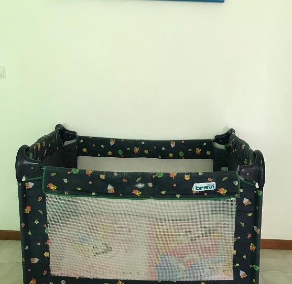 اتاق استاندارد سه تخته با سرویس بهداشتی مشترک, Simabo's Backpackers' Hostel