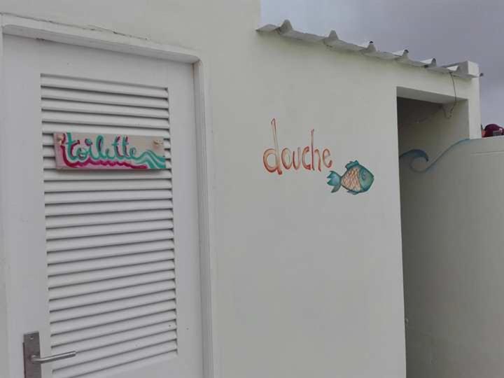اتاق استاندارد سه تخته با سرویس بهداشتی مشترک, Simabo's Backpackers' Hostel