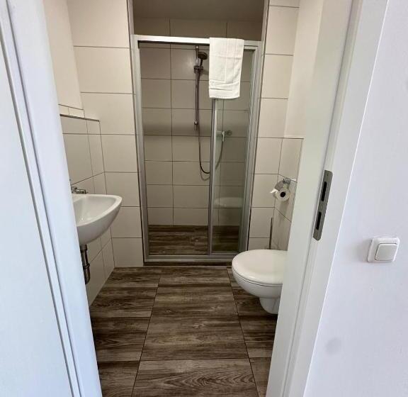 Номер Стандарт, Gasthaus   Hotel Neue Post