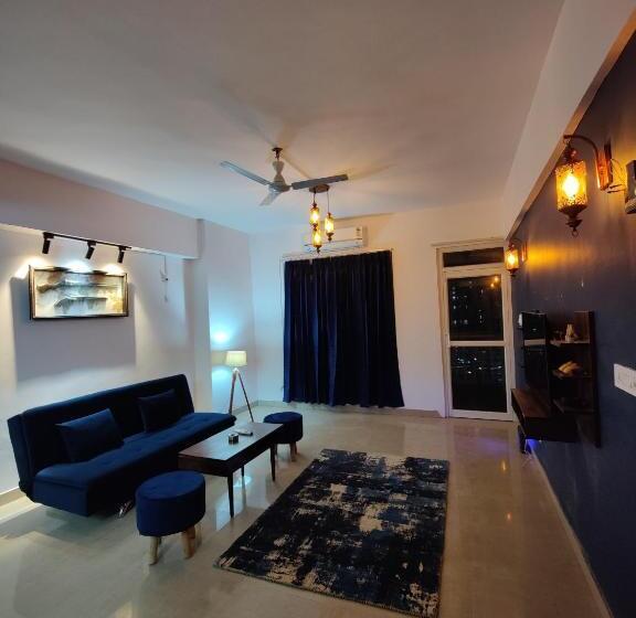 آپارتمان 1 خوابه با بالکن, 1 Bhk Apartment Behind Lulu Mall