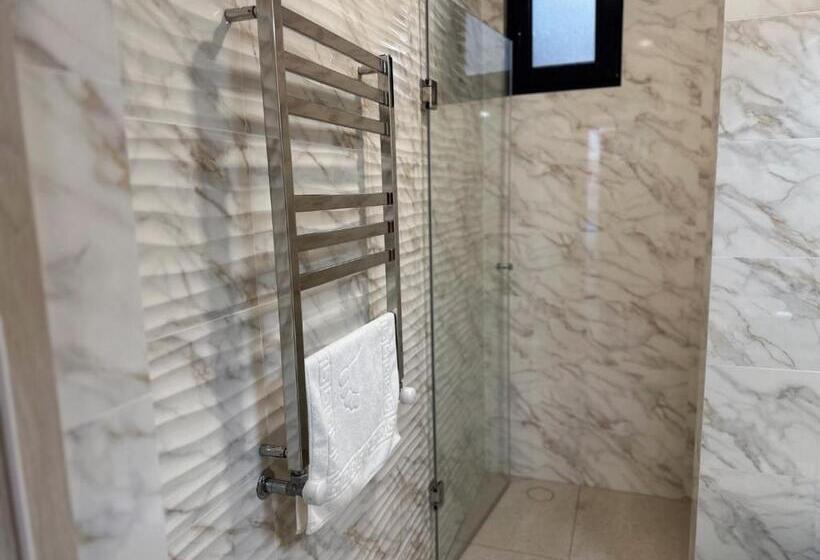 Люкс, Ivory Resort And Spa