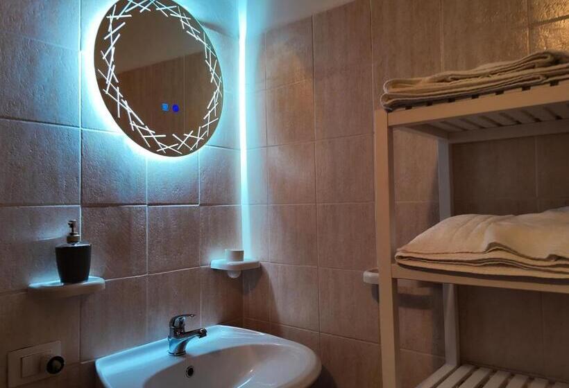 Четырехместный Номер Стандарт, Nel Bosco Di Giove   Albergo Diffuso