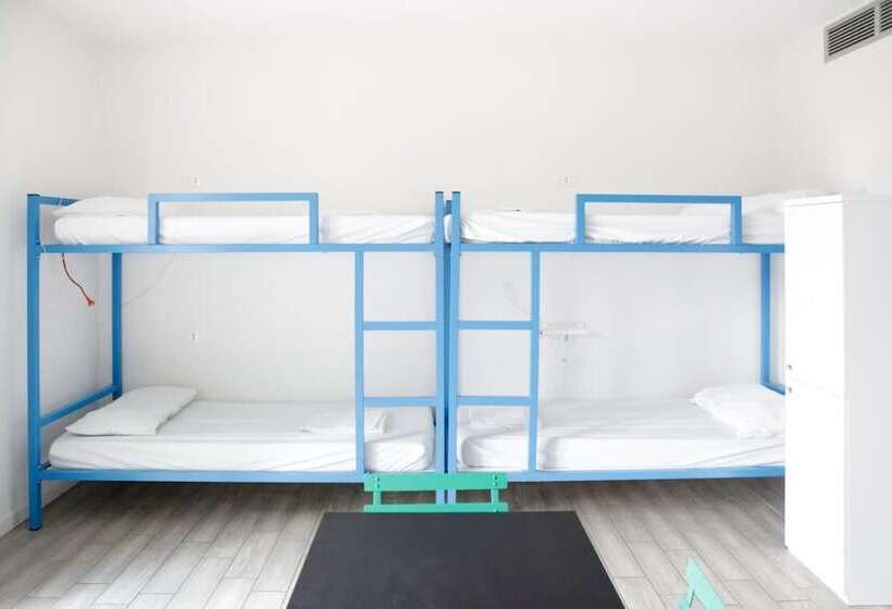 Четырехместный Номер Economy, Meet Hostel Cervia