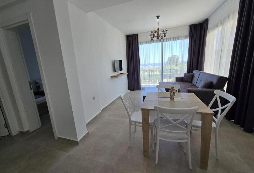 带海景标准四人间, Kyrenia Boutique Residance