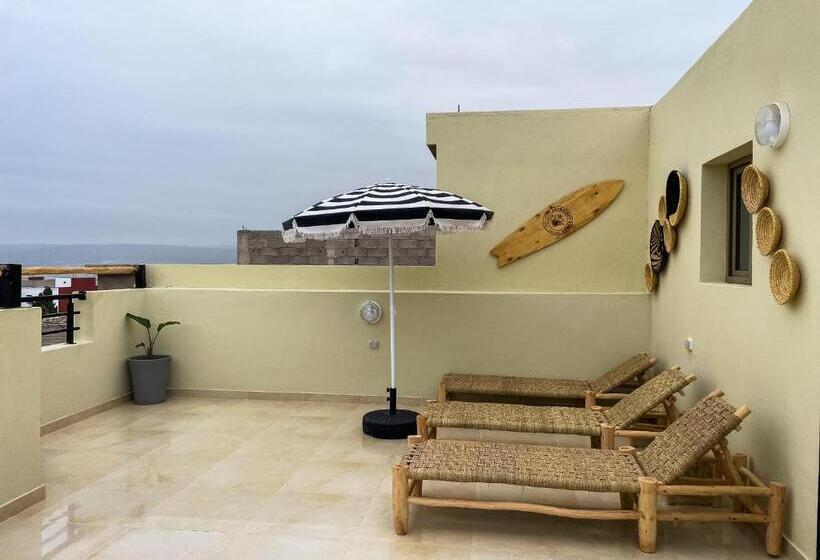 Апартаменты 1 Спальня с Балконом, Salty Holiday Apartments