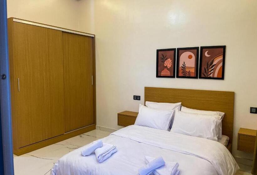 Апартаменты 1 Спальня с Террасой, Salty Holiday Apartments