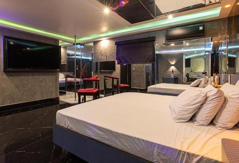 سوئیت پرزیدنت, Euphoria Motel