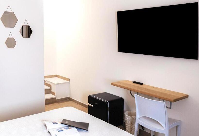 اتاق لوکس, Art Boutique Rooms