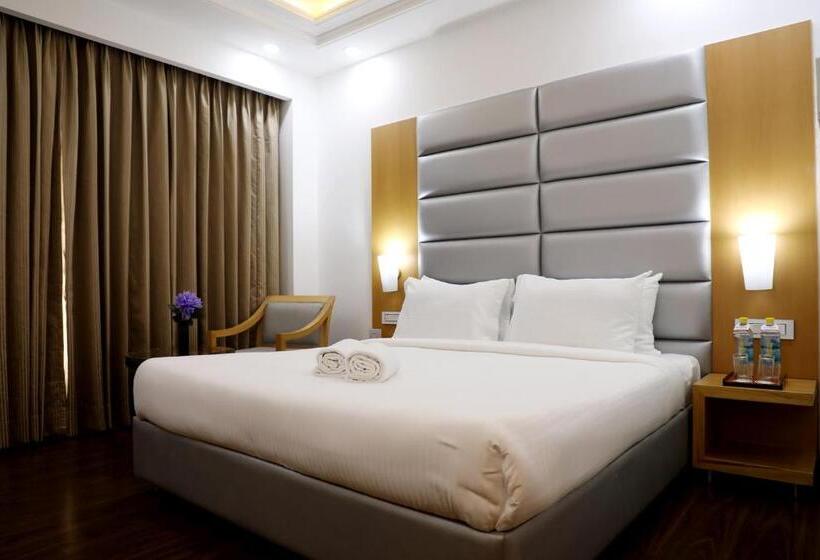 Студия Стандарт, Comfort Hotel Gms Grand