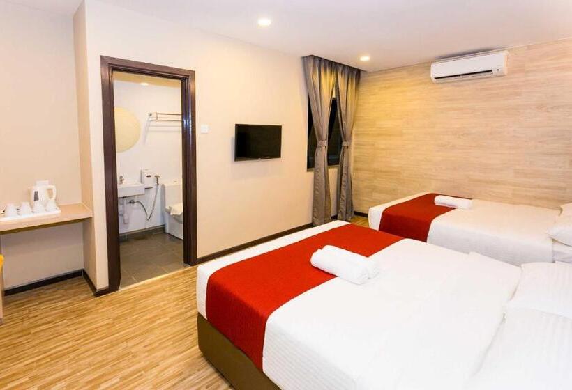 Четырехместный Номер Deluxe, Icon Hotel Segamat