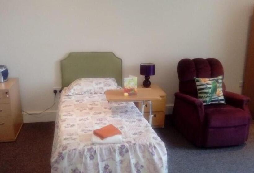 Quarto Estandar Individual, Carer 4 You Residential Home