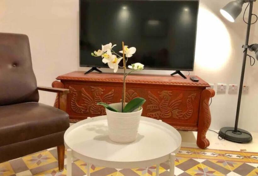 آپارتمان 1 خوابه, Stylish Accommodation In Sliema Exiles