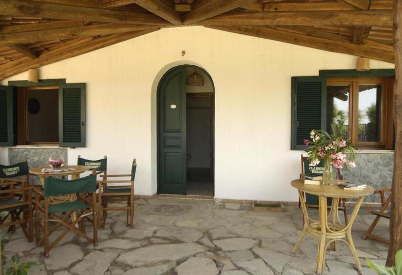 اتاق خانوادگی, Villa Sangineto Resort