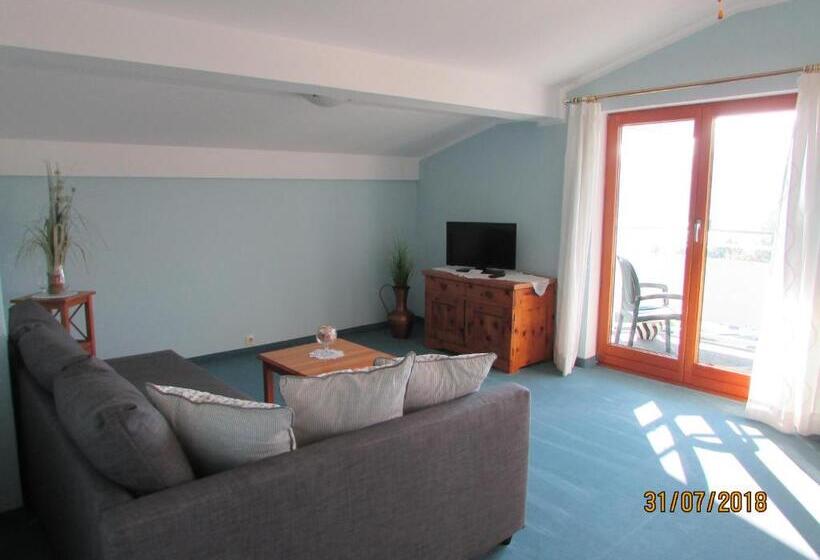 Suite with lake view, Haus Esplanade   Adults Only