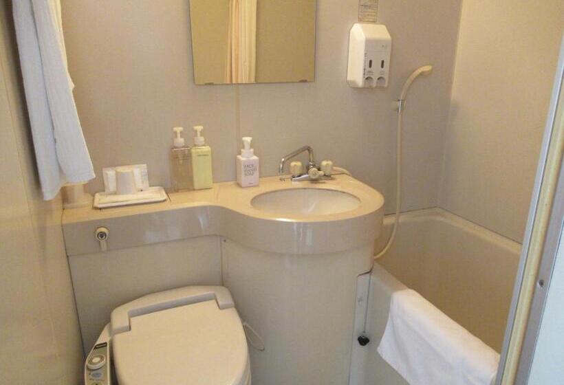 베이직 룸 더블 침대, Center Hotel Mihara