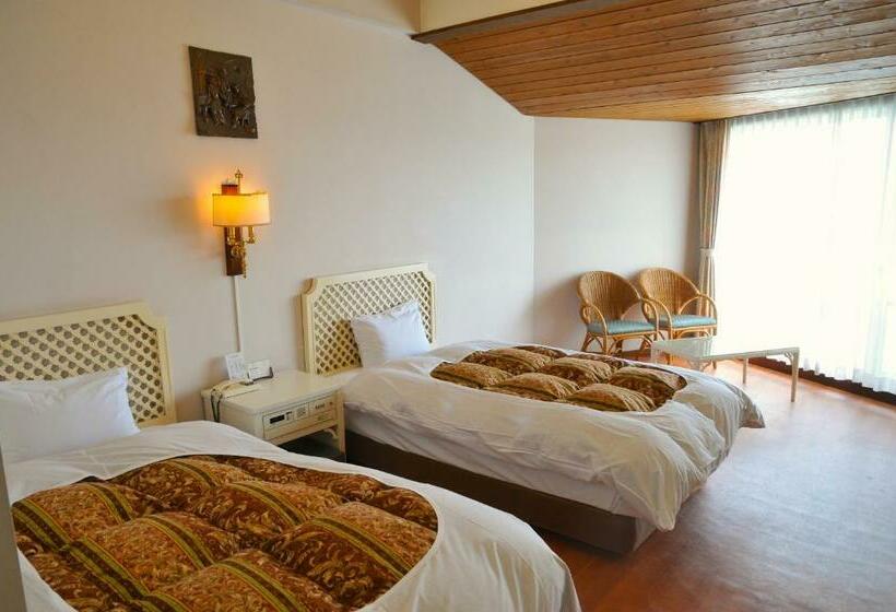 Номер Стандарт Трехместный, Tateyama Resort