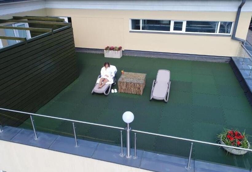 دوبلکس یک ‌خوابه, Aqua Center Apartments