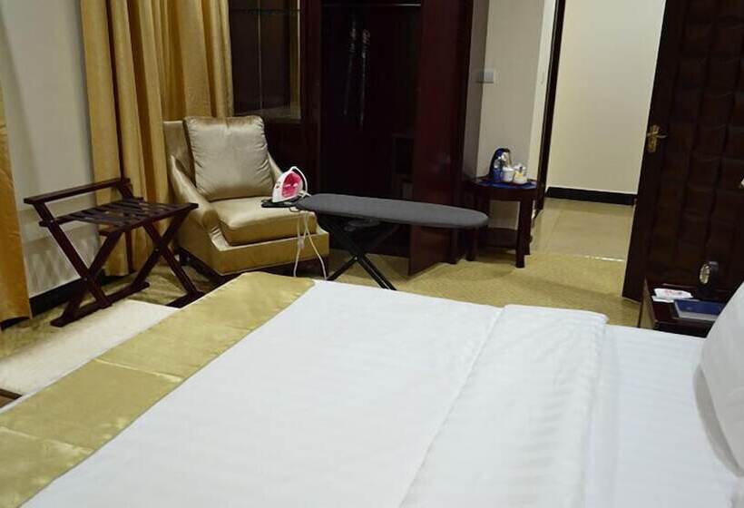 سوییت, Gloria Inn