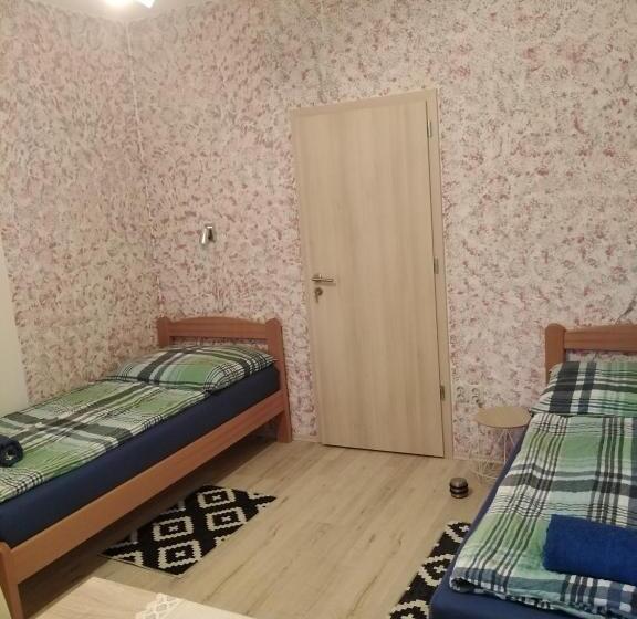Apartamento 2 Dormitórios, Coraline Vendégház