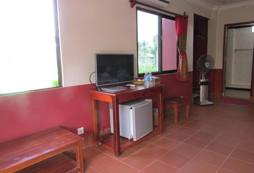 بنجلو عائلى, Phoumrumduol Bungalow
