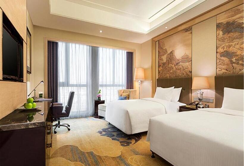 Deluxe room with river view, Wanda Realm Fushun