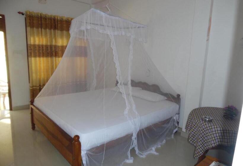اتاق استاندارد, Bloom Guest House