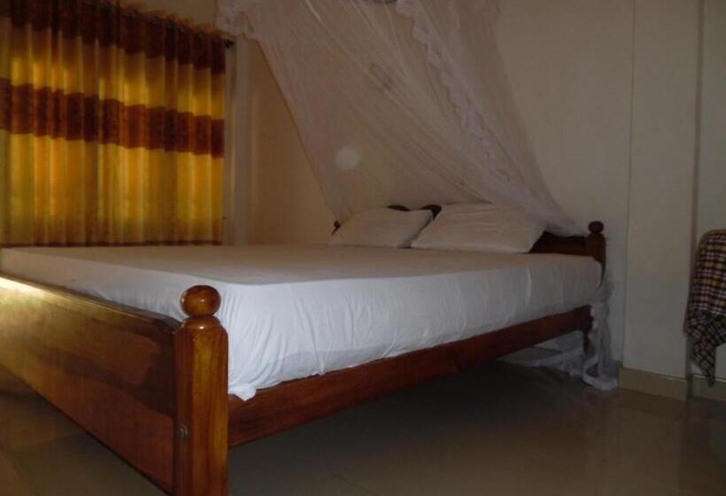 اتاق استاندارد, Bloom Guest House