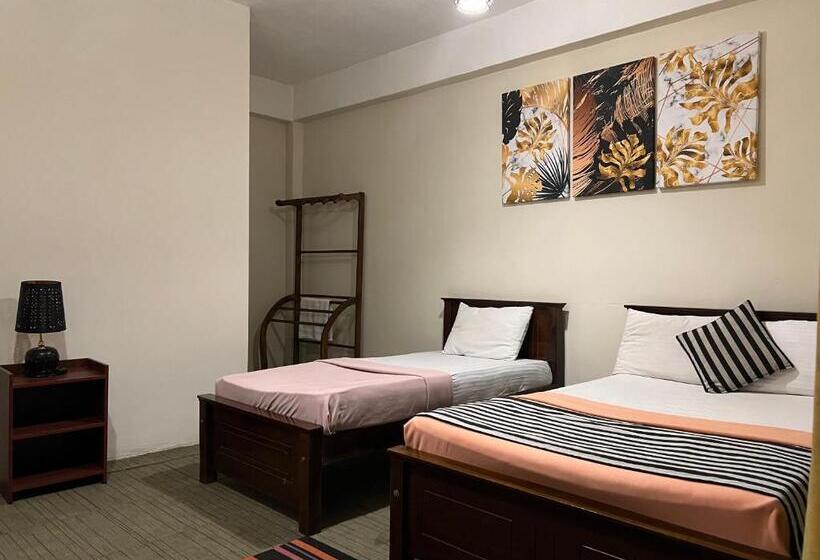 Семейный Номер, Hill Cool Hotel & Restaurant
