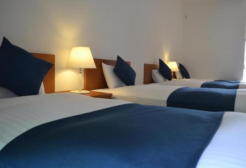 Quarto Familiar, Nata Beach Villa