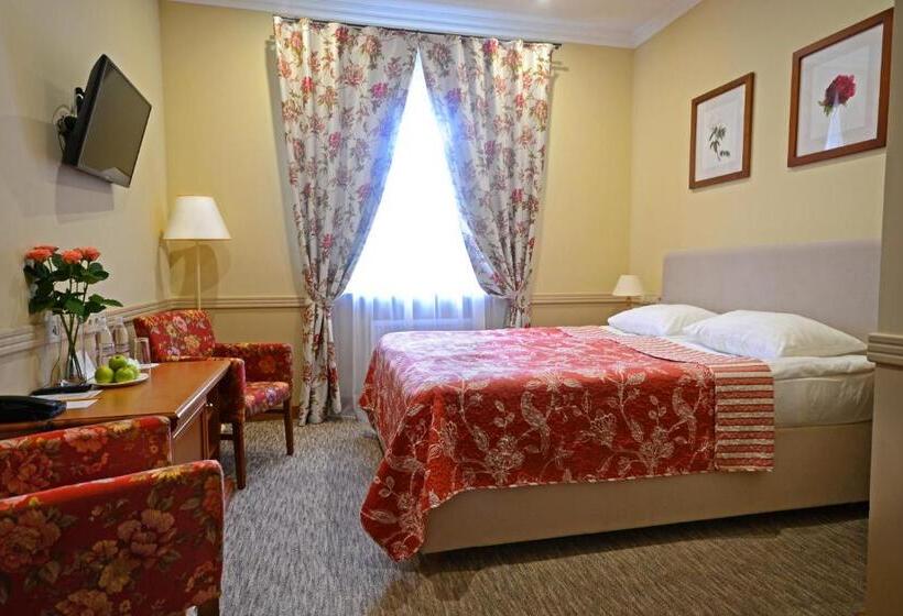 Номер Стандарт, Premier Hotel Pochaiv