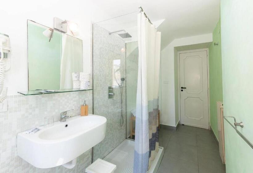 Escritório Deluxe, Gioia 13 Rooms & Apartments