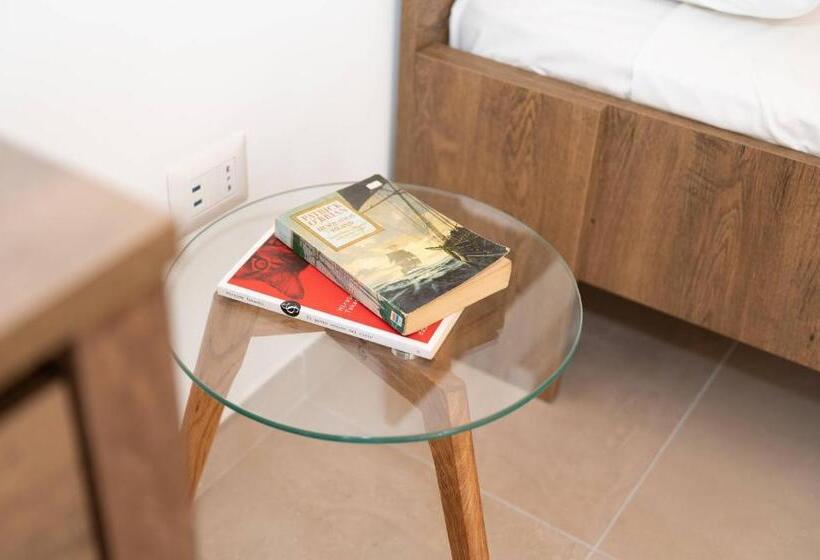 Quarto Economy, Gioia 13 Rooms & Apartments
