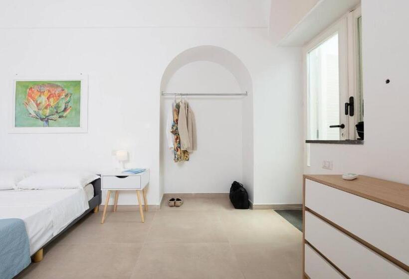Escritório Deluxe, Gioia 13 Rooms & Apartments