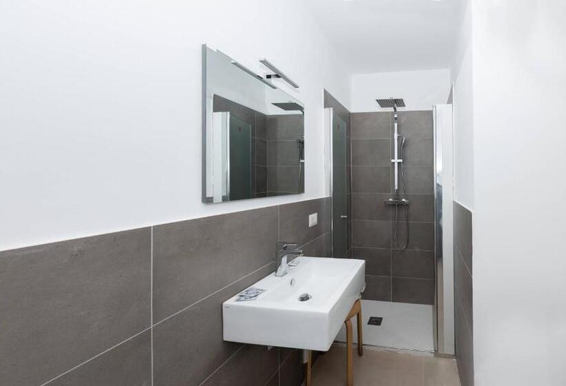 Quarto Economy, Gioia 13 Rooms & Apartments
