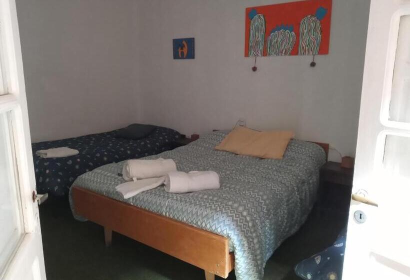 اتاق خانوادگی, Hospedaje Los Cardones