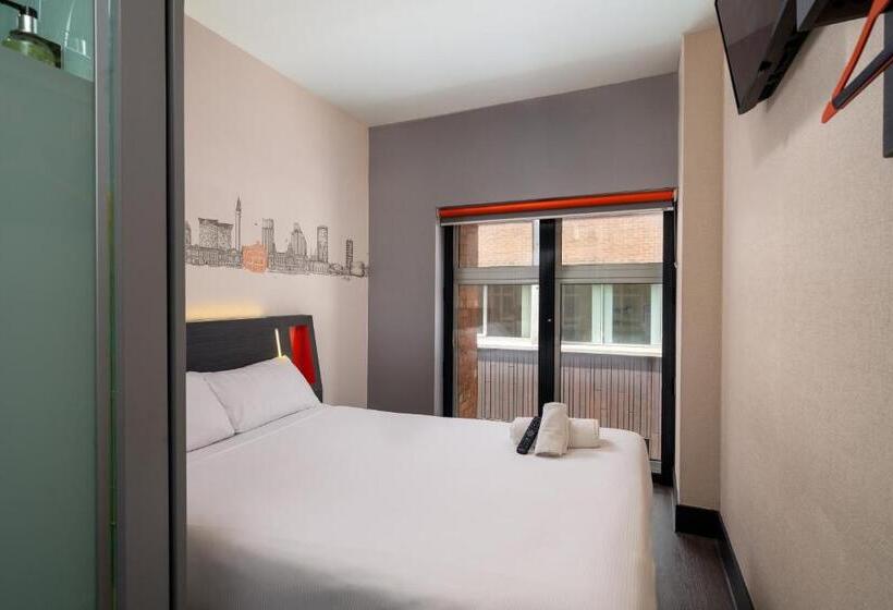 Номер Стандарт, Easyhotel Birmingham