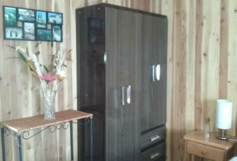Quarto Estandar, Hostal Eifelhaus