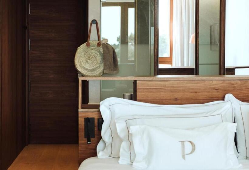 Номер Deluxe Вид на Море Боковой, Es Princep   The Leading Hotels Of The World