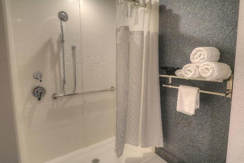 Pokój Standard Łóżko King Size, Fairfield Inn & Suites By Marriott Gatlinburg Downtown