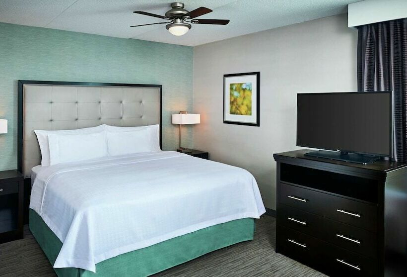 Студия Стандарт Двуспальная Кровать, Homewood Suites By Hilton North Bay